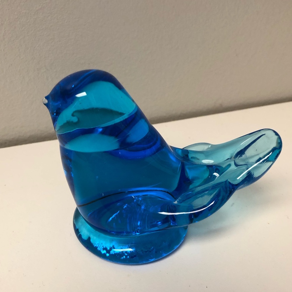 Vintage 1992 Bluebird of Happiness Signed by Leo Ward Excellent Condition 3.5”